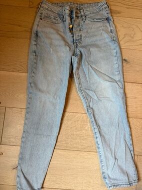 Light Blue Women’s Jeans - Classic Slim Fit